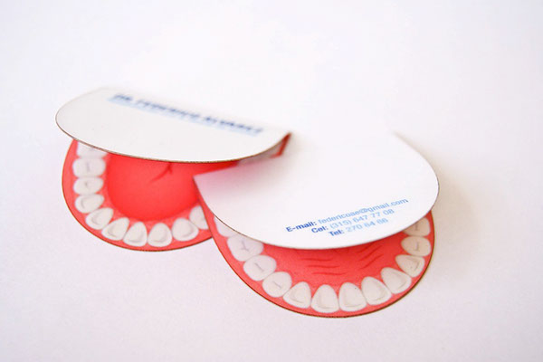 carti de vizita decupate medic ortodont